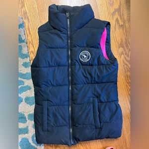 Abercrombie black puffer vest